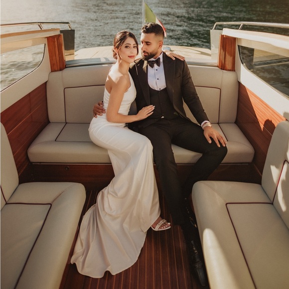 Meshki Harper Gown Dress - Picture 6 of 10